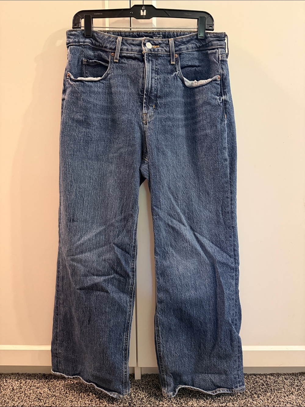 Old Navy Extra High-Waisted Wide-Leg Jeans Petite Size 12 Medium Wash